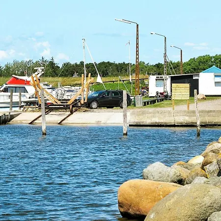 Holiday Lille Strandstraede *